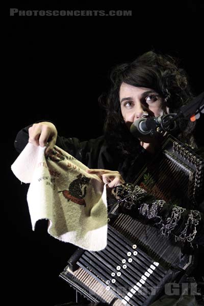 PJ HARVEY - 2007-11-16 - PARIS - Grand Rex - 